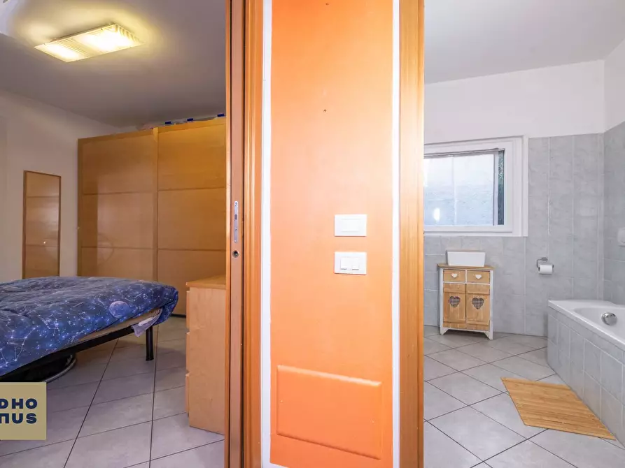 Immagine 14 di Appartamento in vendita  in Via IV Novembre a Brembate Di Sopra