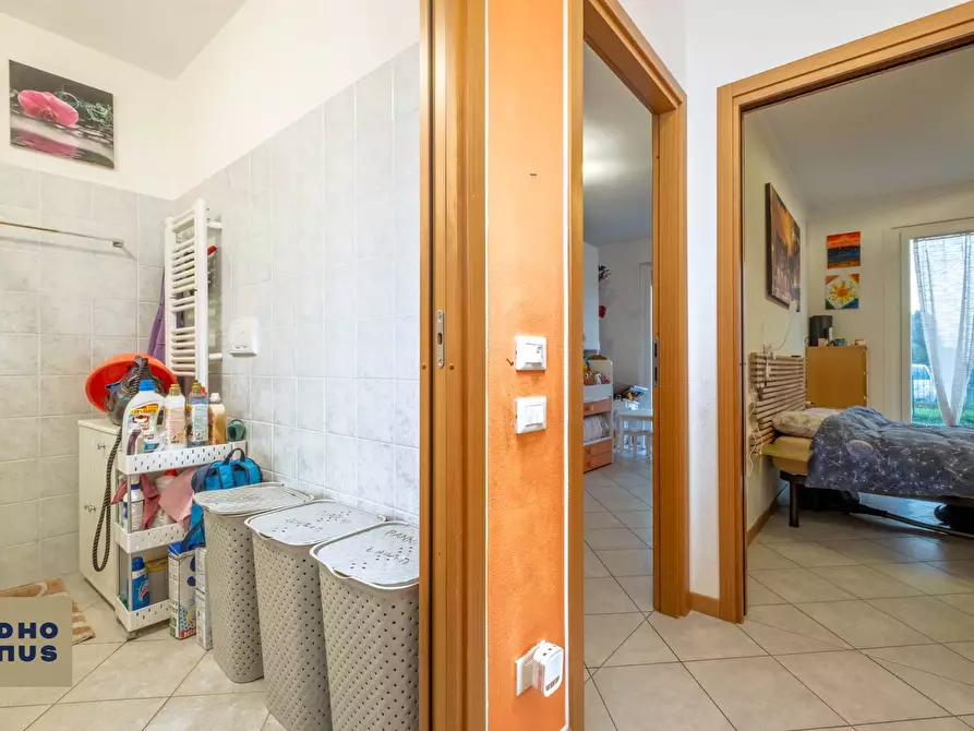 Immagine 10 di Appartamento in vendita  in Via IV Novembre a Brembate Di Sopra