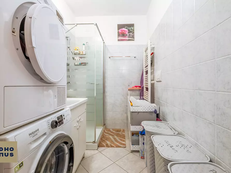 Immagine 12 di Appartamento in vendita  in Via IV Novembre a Brembate Di Sopra