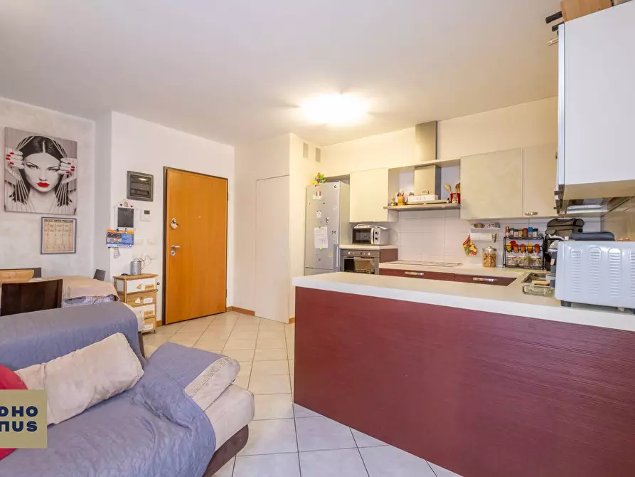 Immagine 4 di Appartamento in vendita  in Via IV Novembre a Brembate Di Sopra