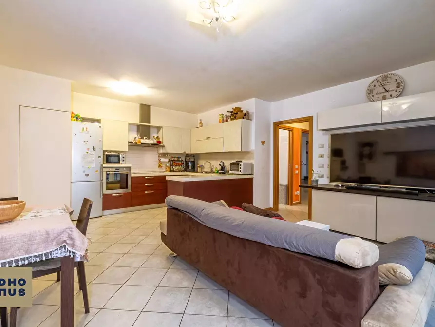 Immagine 8 di Appartamento in vendita  in Via IV Novembre a Brembate Di Sopra