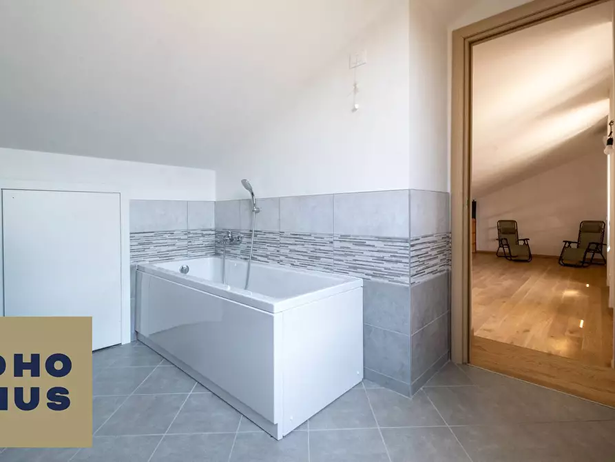 Immagine 23 di Appartamento in vendita  in Piazza Papa Giovanni Paolo II a Brembate Di Sopra