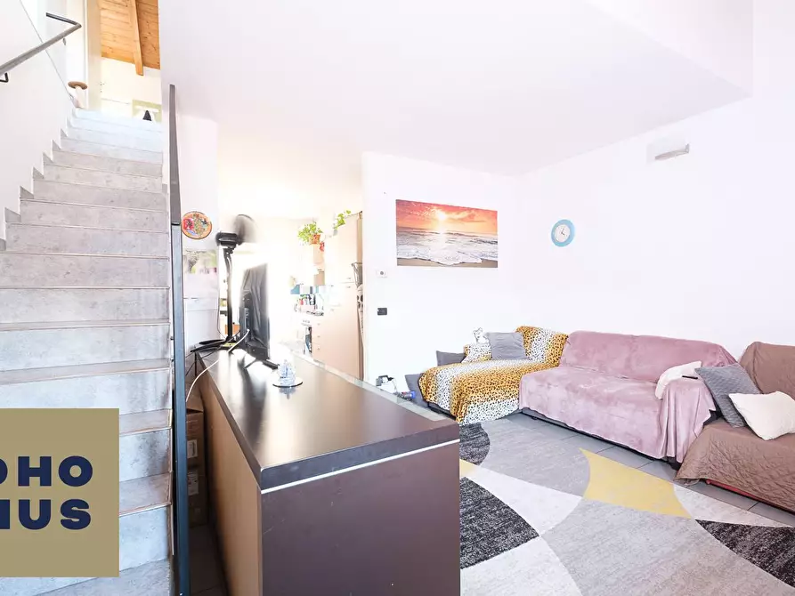 Immagine 8 di Appartamento in vendita  in Via IV Novembre a Seriate