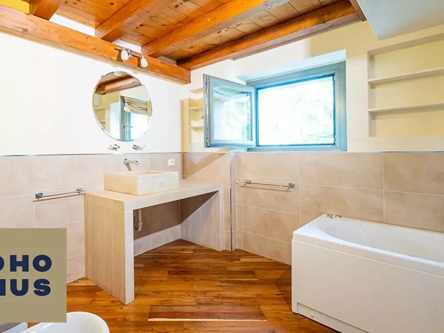 Immagine 13 di Appartamento in vendita  in via nini da fano a Bergamo