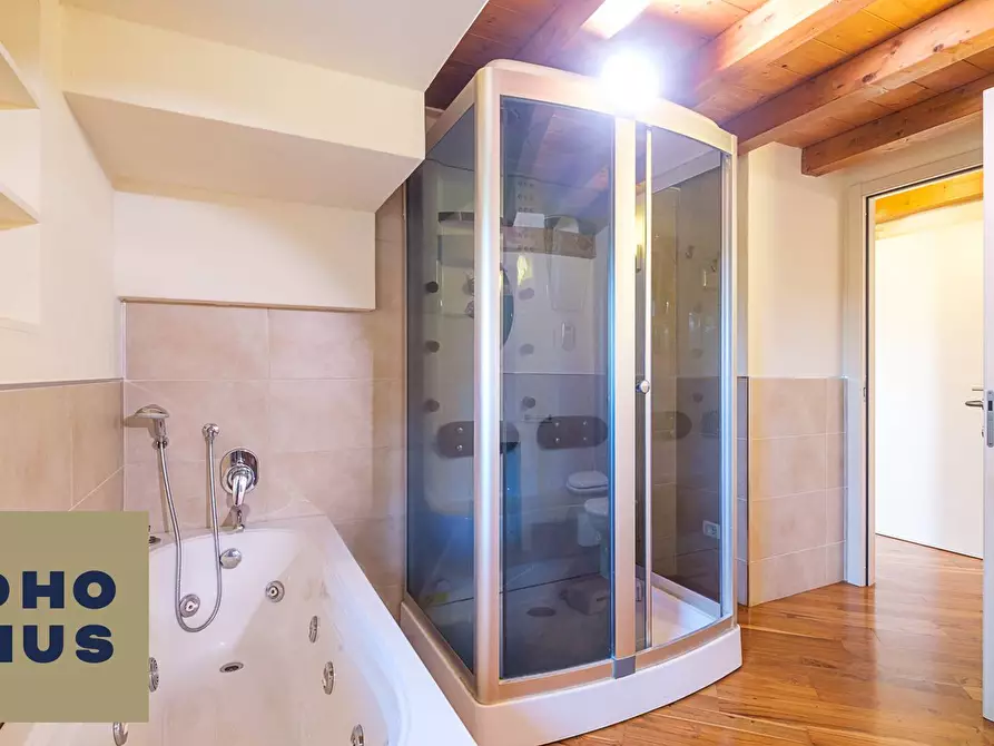 Immagine 15 di Appartamento in vendita  in via nini da fano a Bergamo