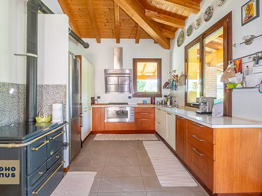 Immagine 16 di Villa in vendita  in Via Dosso a Trescore Balneario