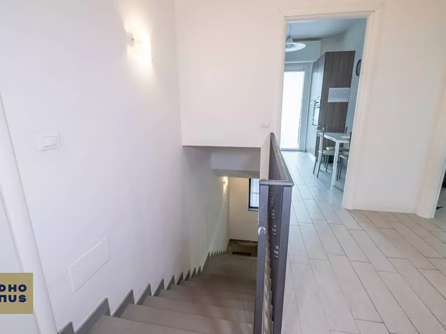 Immagine 25 di Villetta a schiera in vendita  in Via Don Giovanni Bosco a Carvico