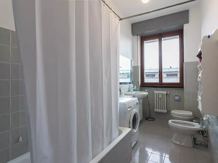 Immagine 12 di Appartamento in affitto  in VIA CRESCENZI a Bergamo