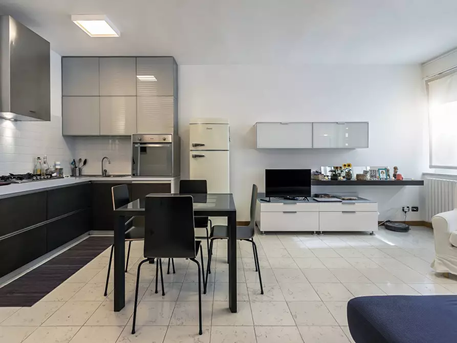 Immagine 2 di Appartamento in affitto  in via iv novembre a Bergamo