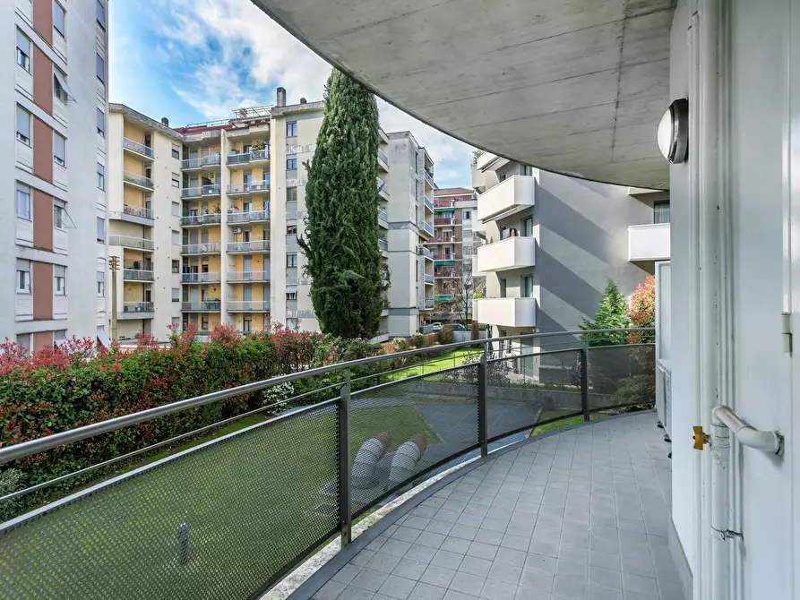 Immagine 13 di Appartamento in affitto  in via iv novembre a Bergamo