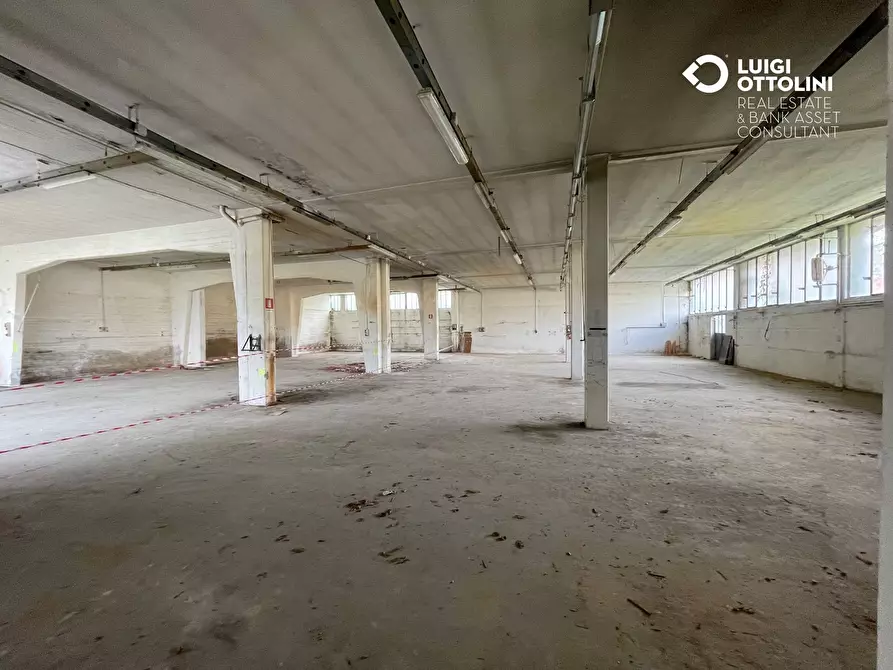 Immagine 16 di Capannone industriale in vendita  in via Cepino a Sant'omobono Terme