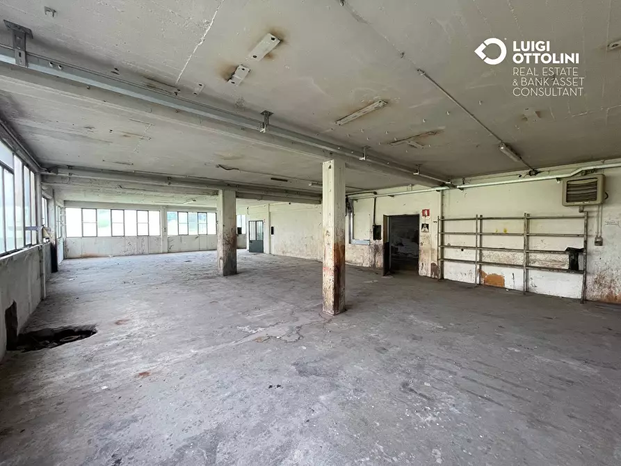 Immagine 18 di Capannone industriale in vendita  in via Cepino a Sant'omobono Terme