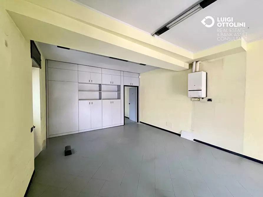 Immagine 6 di Ufficio in vendita  in via Como a Olgiate Molgora