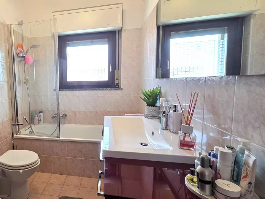 Immagine 20 di Appartamento in vendita  in Via Giovanni Paolo II a Landriano