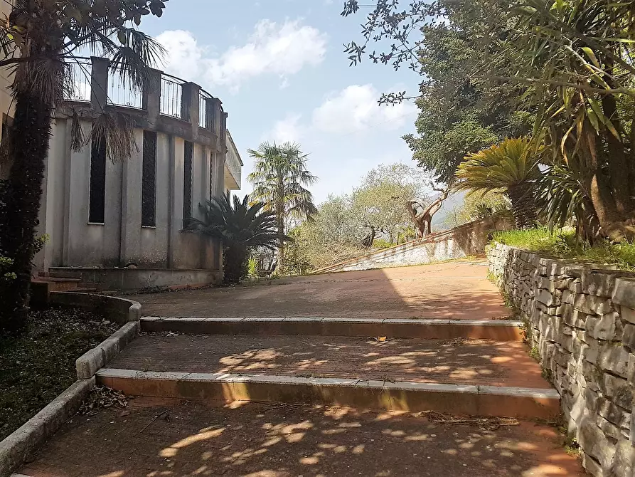 Immagine 4 di Villa in vendita  in Via Consortile Vitulanese a Foglianise