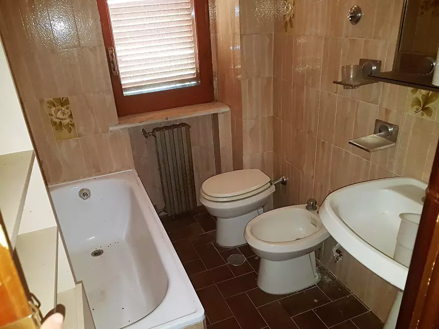 Immagine 19 di Villa in vendita  in Via Consortile Vitulanese a Foglianise