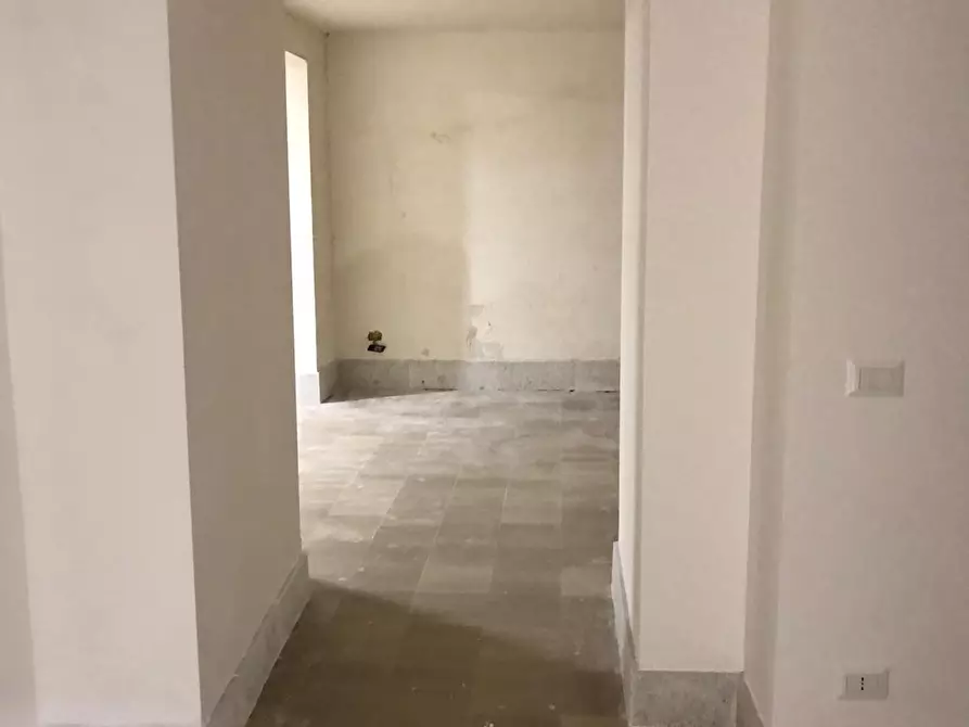 Immagine 21 di Palazzo in affitto  in Corso Giuseppe Garibaldi a Benevento