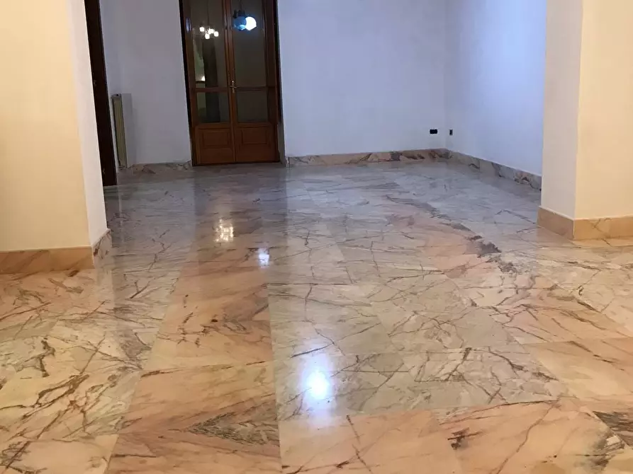 Immagine 7 di Palazzo in affitto  in Corso Giuseppe Garibaldi a Benevento