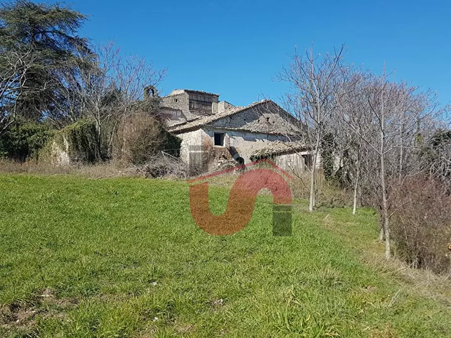 Immagine 1 di Rustico / casale in vendita  in Contrada Campolavoro a Riccia