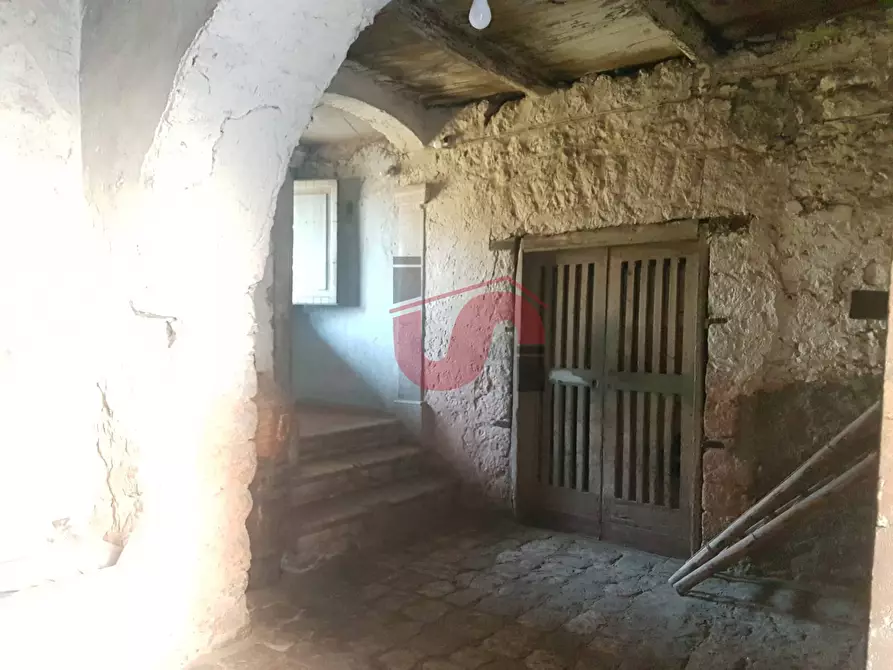 Immagine 4 di Casa semindipendente in vendita  in frazione san pietro a Vitulano