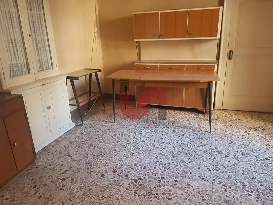 Immagine 9 di Casa semindipendente in vendita  in frazione san pietro a Vitulano