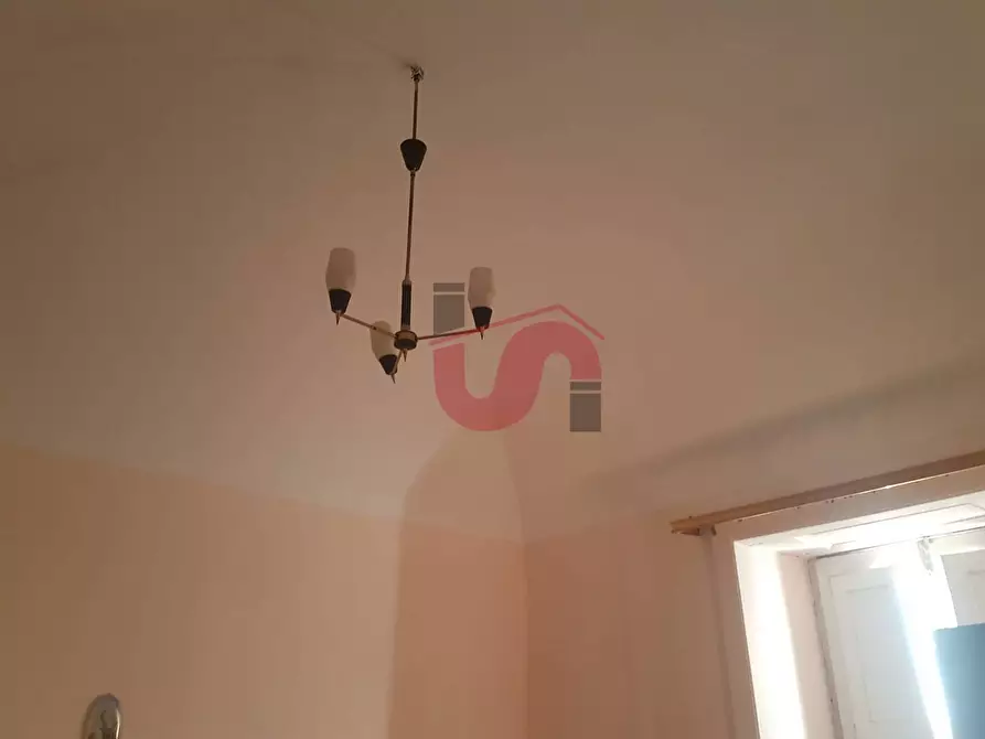 Immagine 13 di Casa semindipendente in vendita  in frazione san pietro a Vitulano