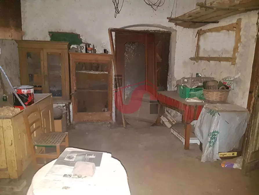 Immagine 18 di Casa semindipendente in vendita  in frazione san pietro a Vitulano