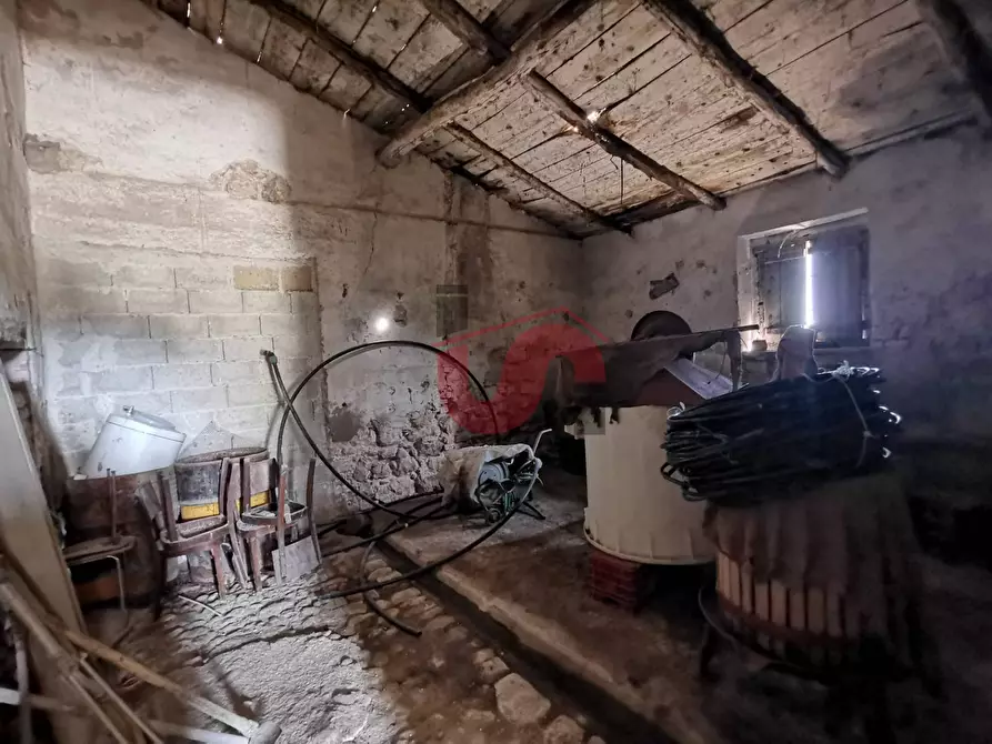 Immagine 13 di Rustico / casale in vendita  in Contrada Paritola a San Nicola Manfredi