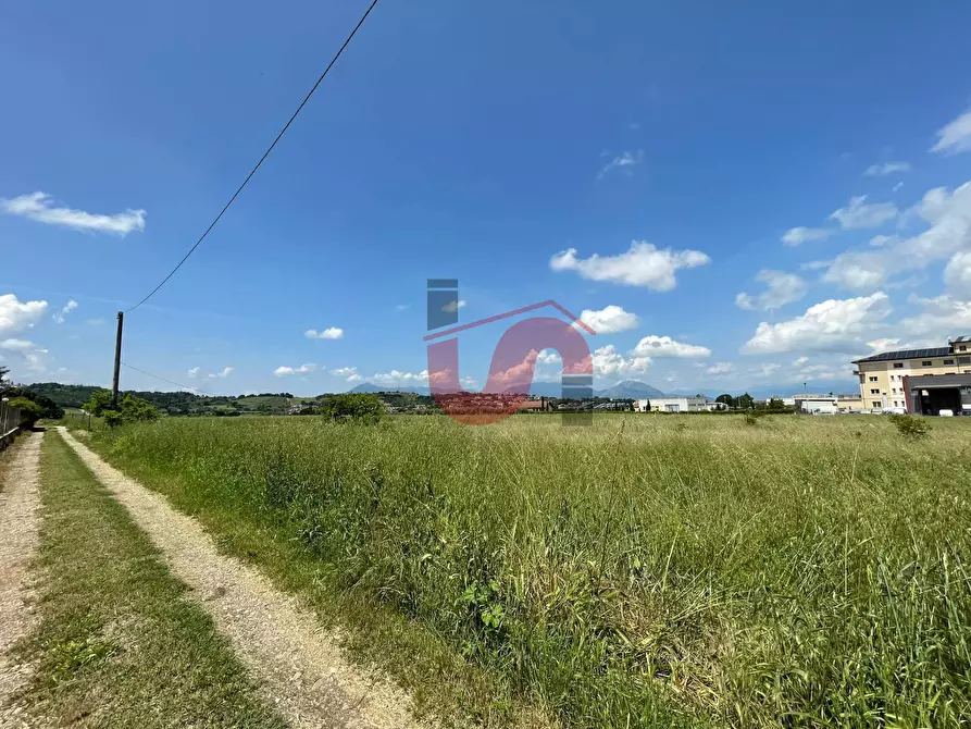 Immagine 1 di Terreno industriale in vendita  in Contrada Pianocappelle a Benevento