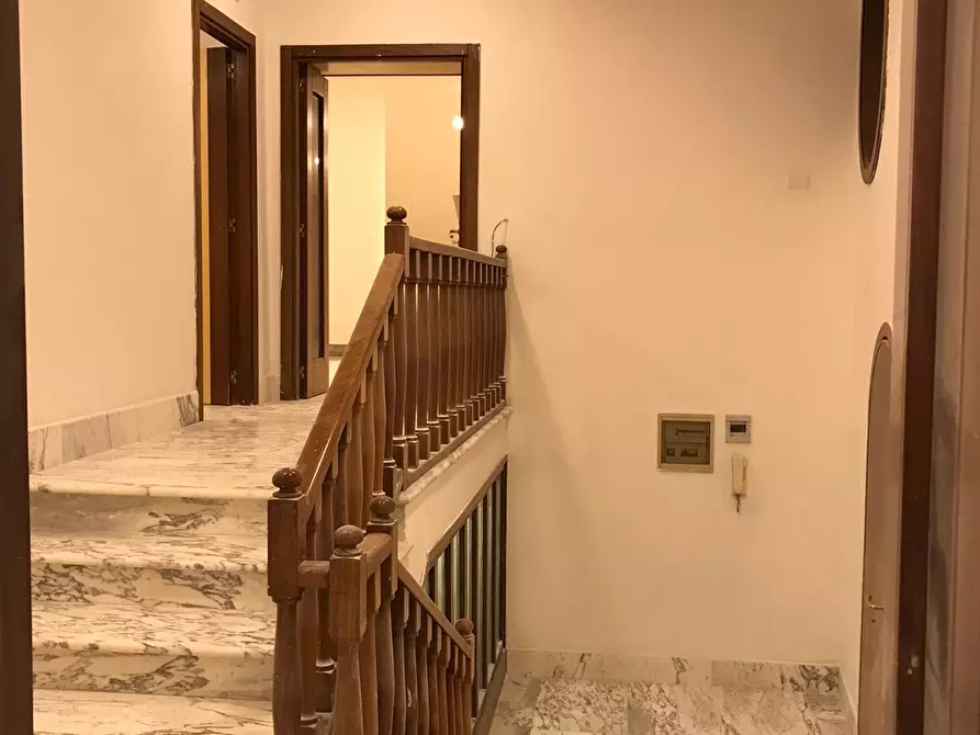 Immagine 17 di Palazzo in vendita  in Corso Giuseppe Garibaldi a Benevento