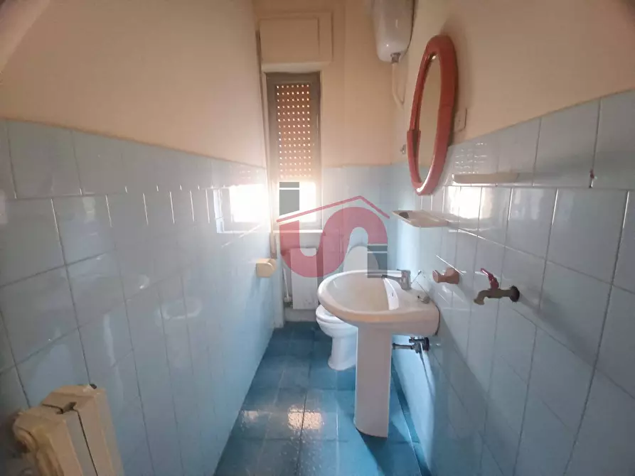 Immagine 11 di Appartamento in vendita  in Viale Dei Rettori a Benevento