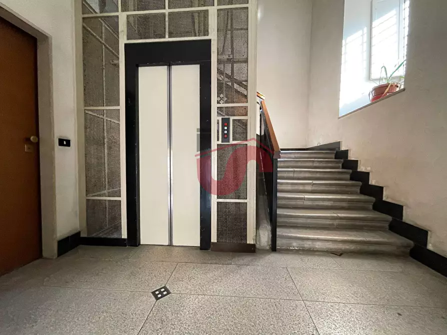 Immagine 4 di Ufficio in vendita  in Via Mario La Vipera a Benevento