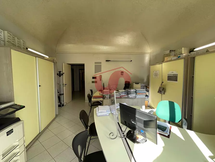 Immagine 17 di Ufficio in vendita  in Via Mario La Vipera a Benevento
