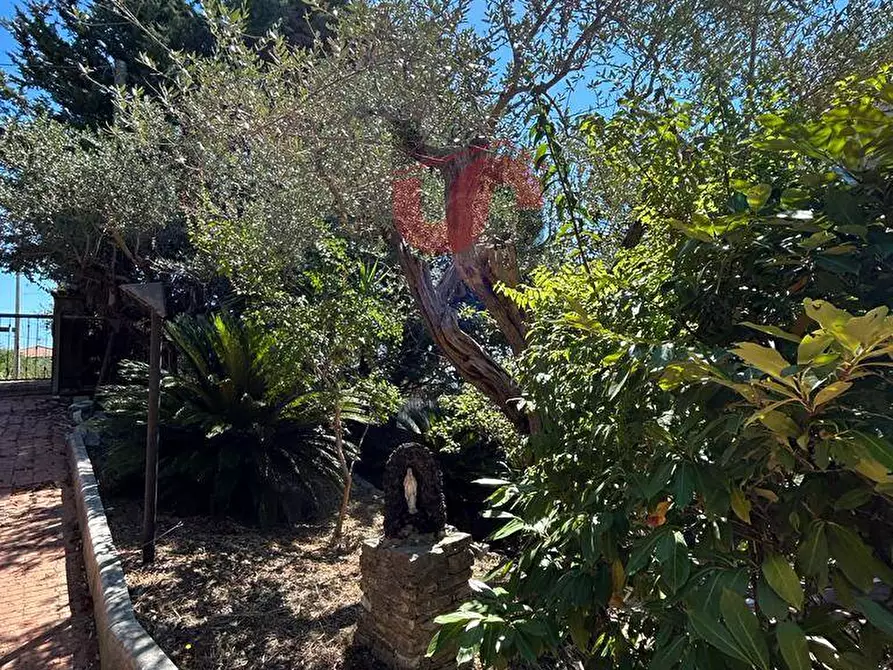 Immagine 12 di Villa in vendita  in Via Consortile Vitulanese a Foglianise