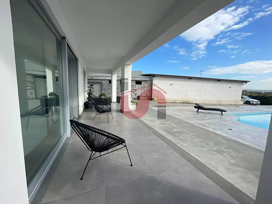 Immagine 28 di Villa in vendita  in Contrada San Vitale a Benevento