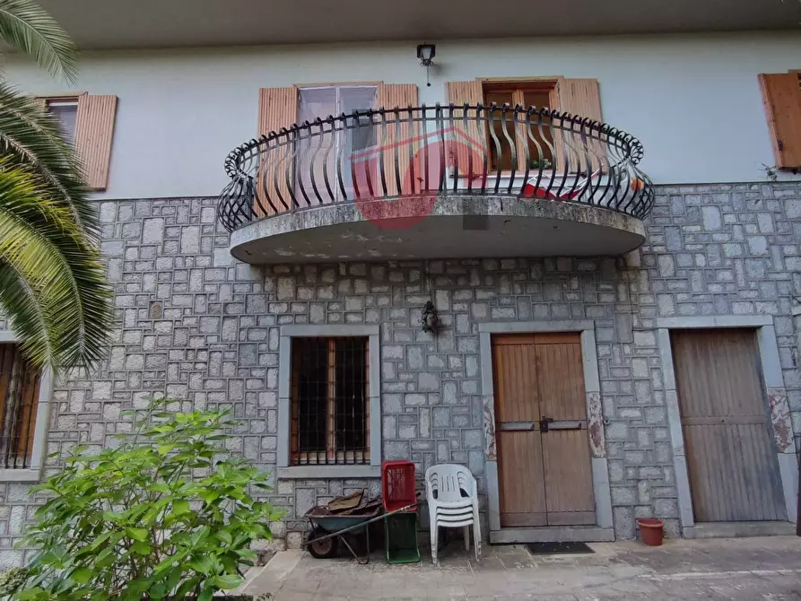 Immagine 11 di Villa in vendita  in Strada Provinciale Vitulanese a Cautano