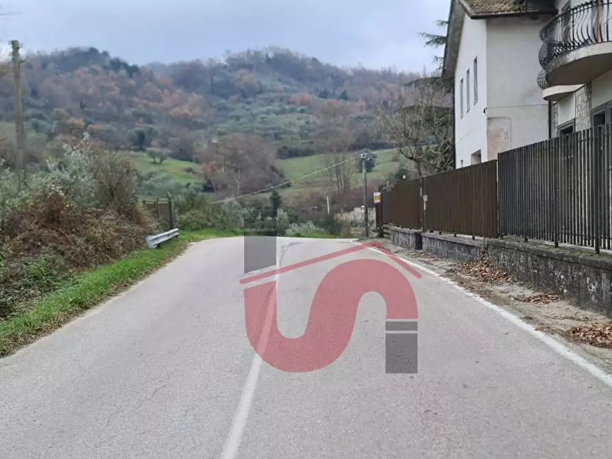 Immagine 7 di Villa in vendita  in Strada Provinciale Vitulanese a Cautano