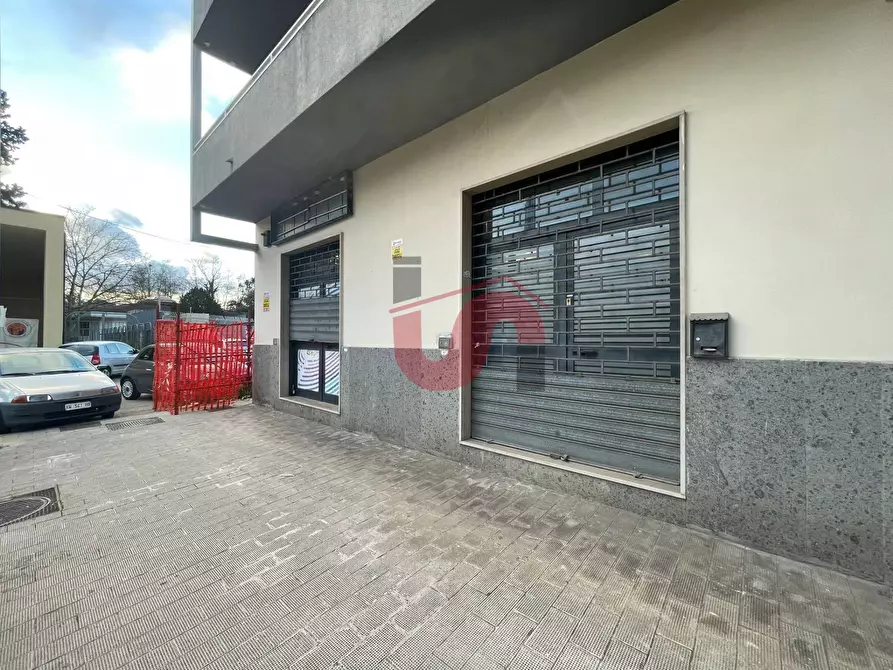 Immagine 22 di Negozio in affitto  in Via Vittorio Veneto a Benevento