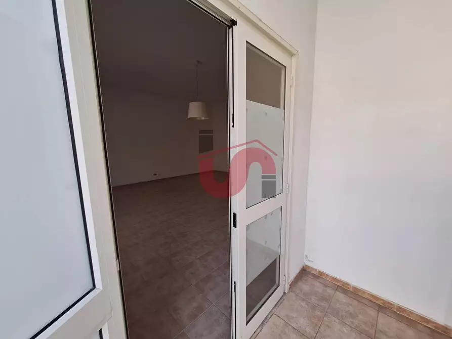 Immagine 7 di Locale commerciale in vendita  in Via Iandoli a Benevento