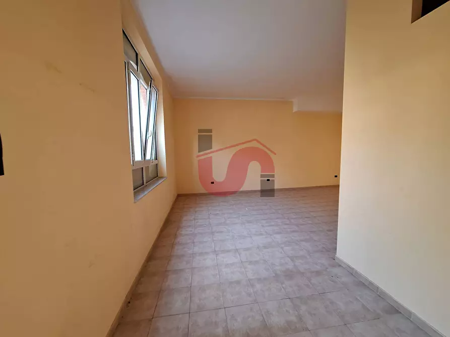 Immagine 6 di Locale commerciale in vendita  in Via Lungo Sabato Riccardo Bacchelli a Benevento