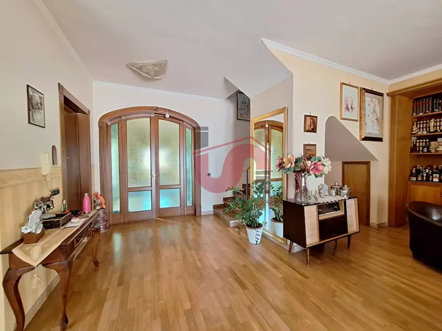 Immagine 22 di Villa in vendita  in Via Avellino a Benevento