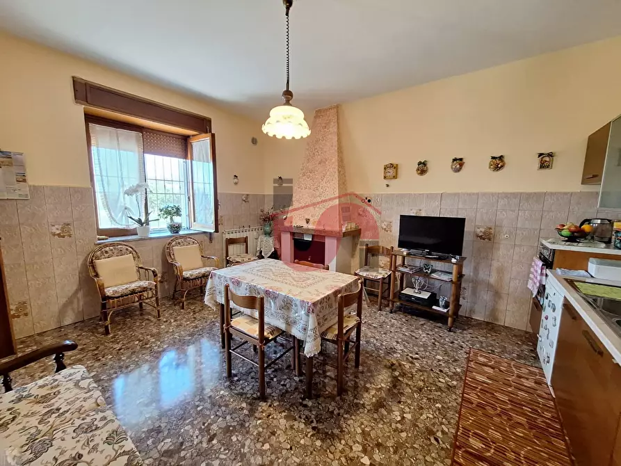 Immagine 16 di Casa indipendente in vendita  in Via Le Murate a Benevento