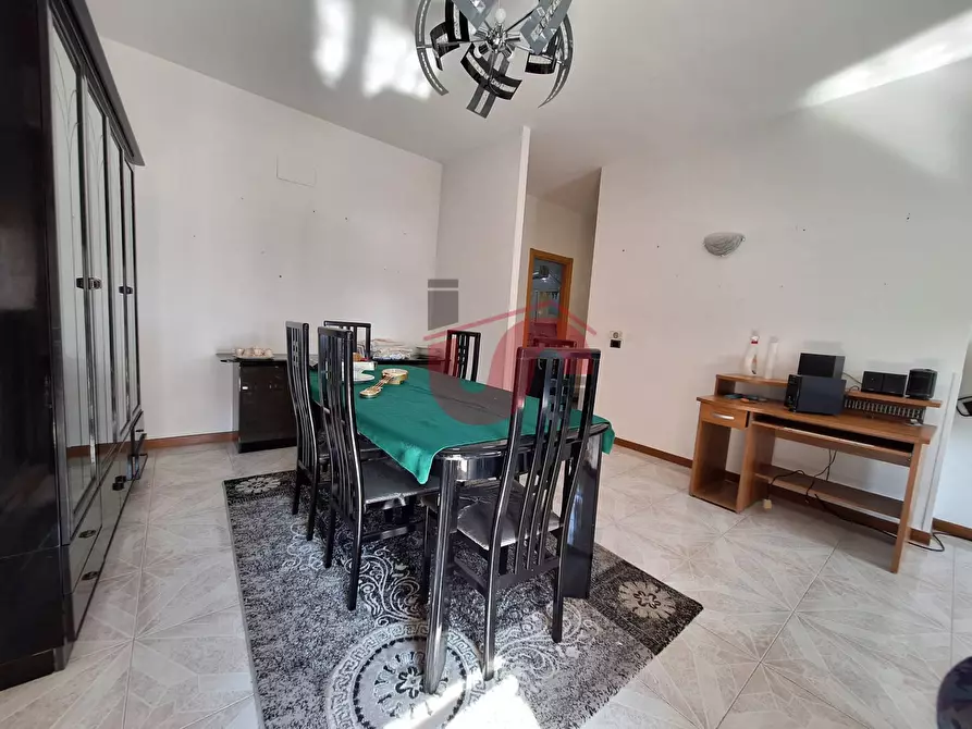 Immagine 1 di Appartamento in vendita  in Via Croce Rossa a Benevento