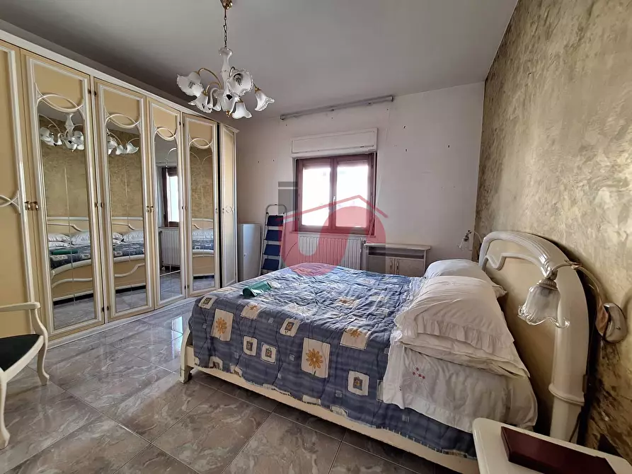 Immagine 8 di Appartamento in vendita  in Via Croce Rossa a Benevento