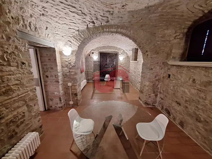 Immagine 5 di Locale commerciale in affitto  in Via Damaso a Benevento