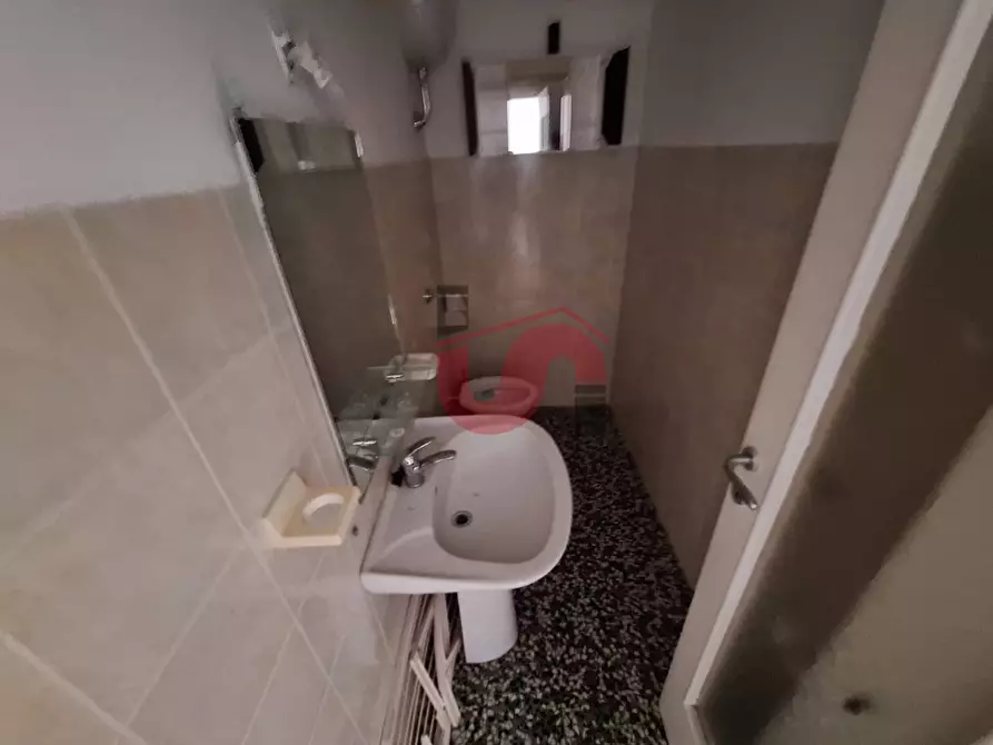 Immagine 14 di Appartamento in vendita  in Via Raguzzini a Benevento