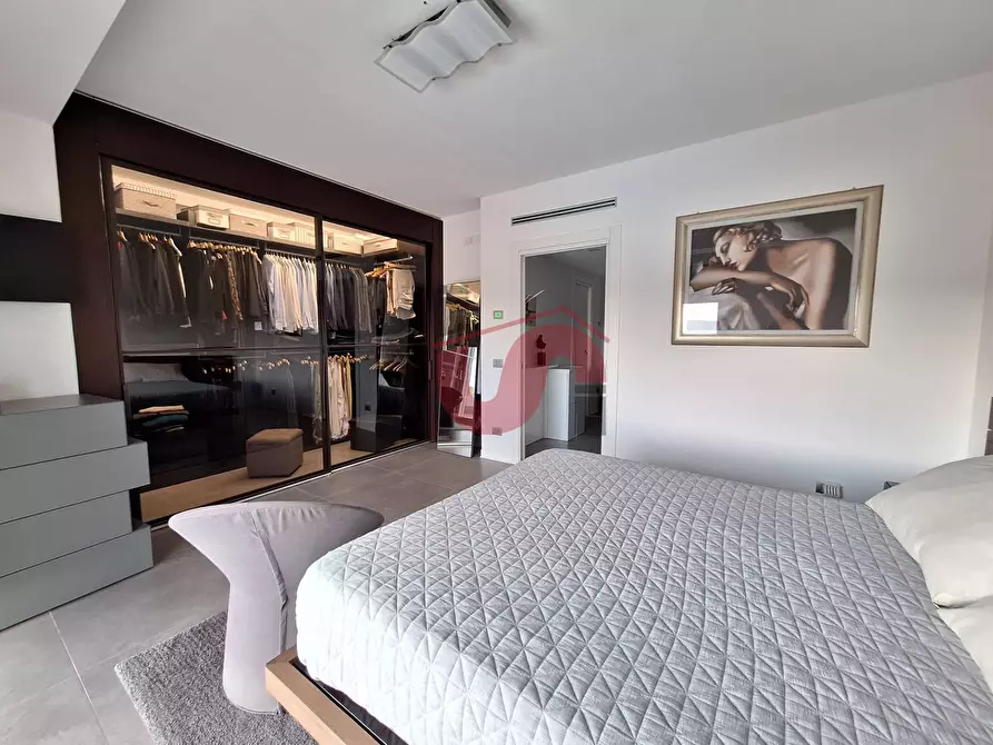 Immagine 29 di Villa in vendita  in Contrada San Vitale a Benevento