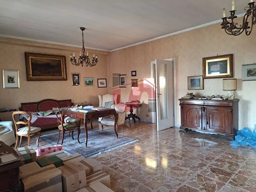 Immagine 10 di Appartamento in vendita  in Via Perinetto a Benevento