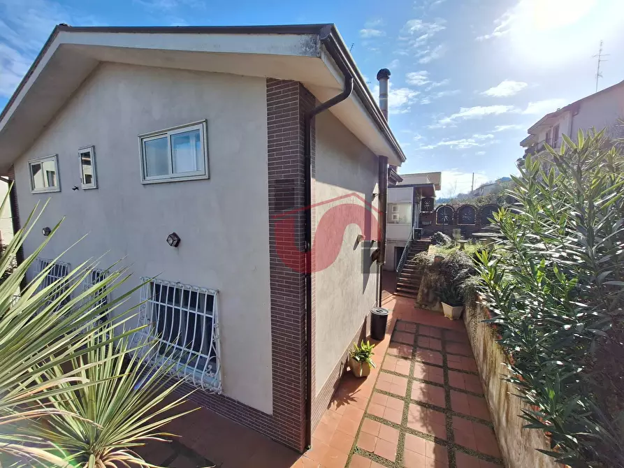 Immagine 9 di Villa in vendita  in Via Bachelet a Benevento