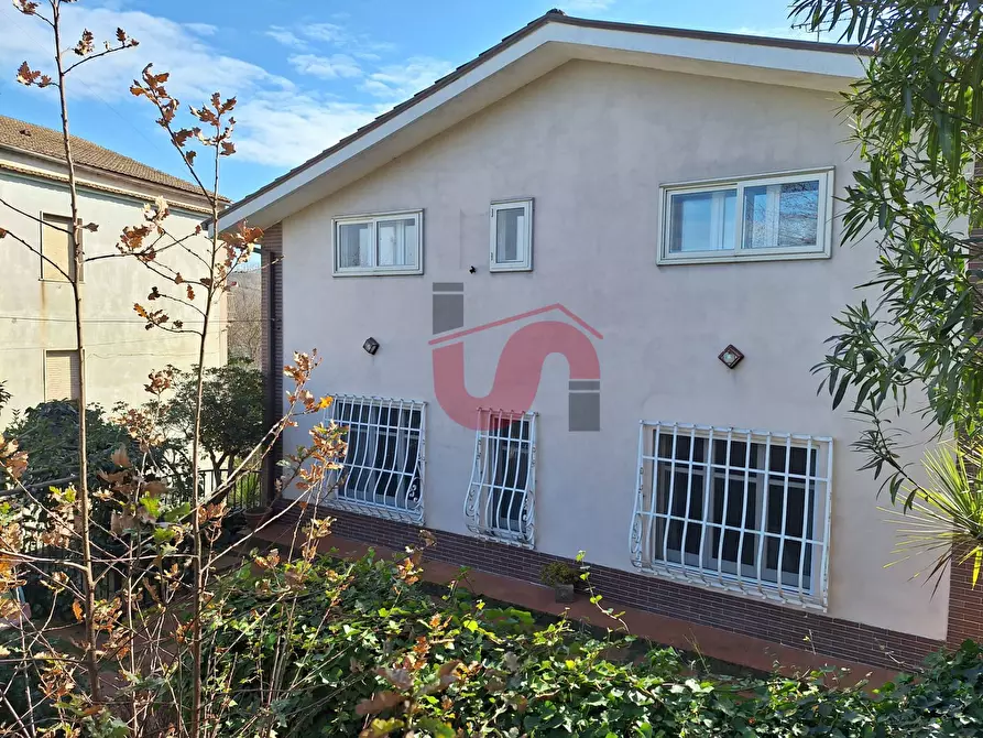 Immagine 11 di Villa in vendita  in Via Bachelet a Benevento